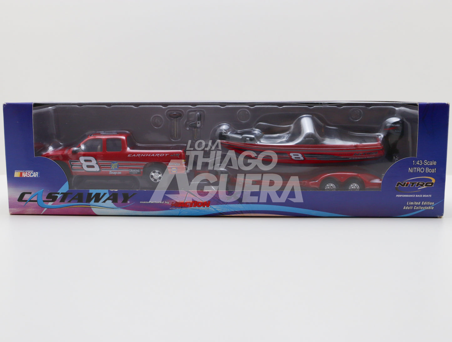 Miniatura Bass Boat Nitro + Caminhonete Nascar Castaway