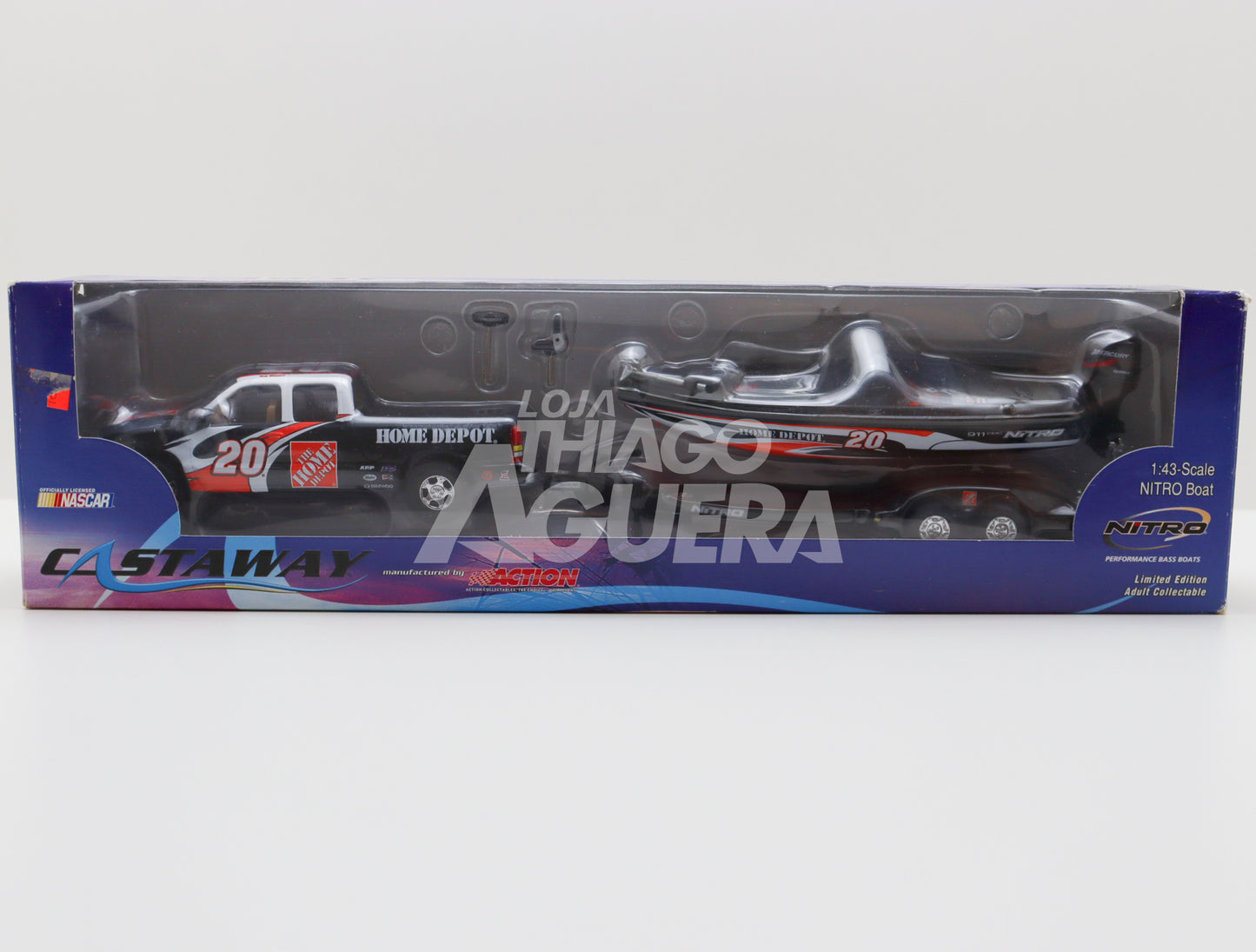 Miniatura Bass Boat Nitro + Caminhonete Nascar Castaway